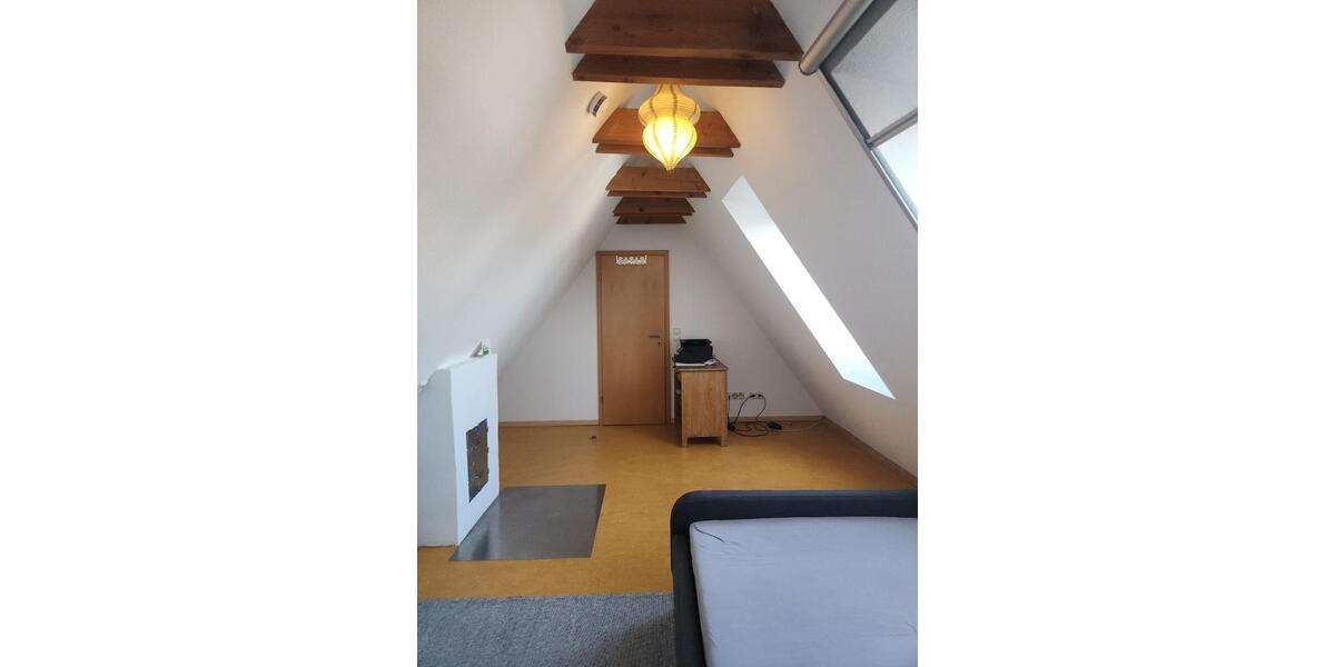 Dachgeschoßwohnung Kusterdingen - 1 Zimmer, 20 m&sup2;, 450&euro; | Angebot:25881364