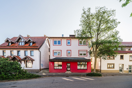 Wohn- und Geschäftshaus in der Münsinger Innenstadt - 3 Wohnungen und 1 Gewerbeeinheit - Haus Münsingen | Angebot:18220329