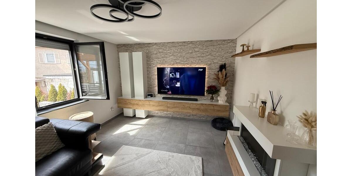 Reihenhaus Reutlingen Sondelfingen - 5.5 Zimmer, 145 m&sup2;, 529.000&euro; | Angebot:26143388