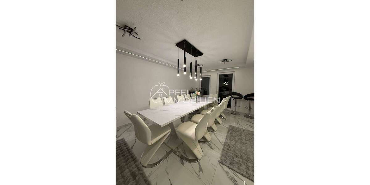 Einfamilienhaus Bad Urach - 6 Zimmer, 151 m&sup2;, 449.000&euro; | Angebot:27477254