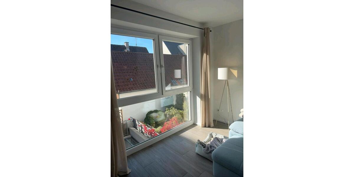 Etagenwohnung Gärtringen - 3 Zimmer, 80 m&sup2;, 1.450&euro; | Angebot:27580536