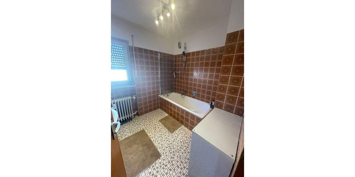 Etagenwohnung Reutlingen Sondelfingen - 2 Zimmer, 65 m&sup2;, 199.000&euro; | Angebot:25712555