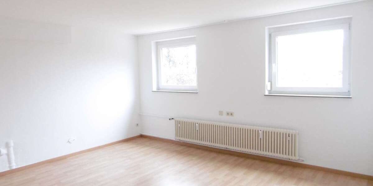 Etagenwohnung Reutlingen - 2.5 Zimmer, 76 m&sup2;, 725&euro; | Angebot:23136821
