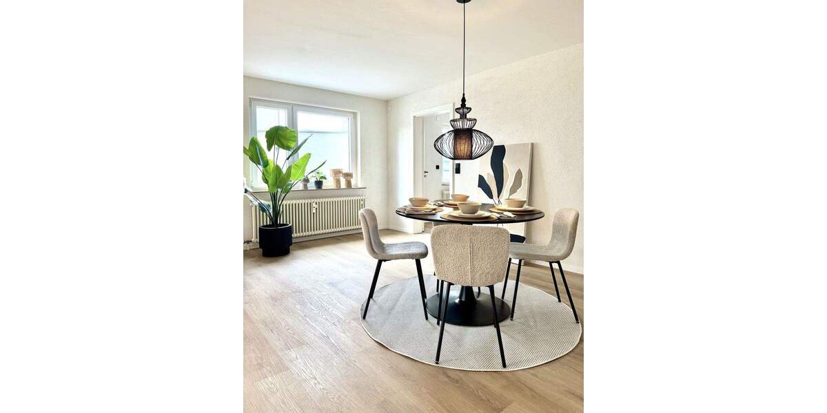 Etagenwohnung Sindelfingen Nord - 4 Zimmer, 94 m&sup2;, 420.000&euro; | Angebot:25771953