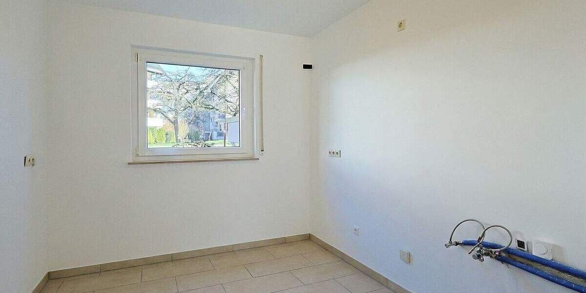 Etagenwohnung Kirchheim unter Teck Kirchheim - 4 Zimmer, 103 m&sup2;, 345.000&euro; | Angebot:25682127