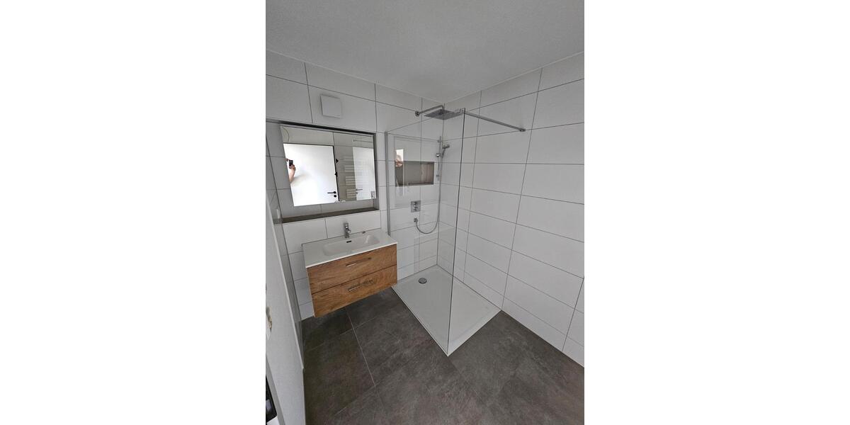 Etagenwohnung Herrenberg - 5 Zimmer, 136 m&sup2;, 530&euro; | Angebot:27600625