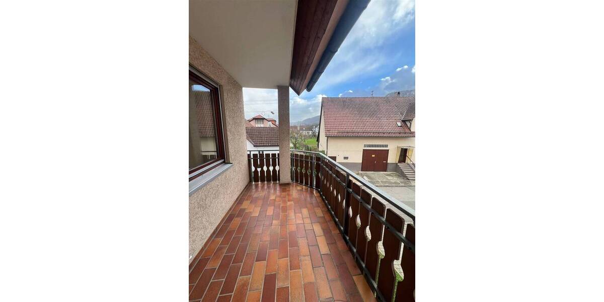 Etagenwohnung Dettingen an der Erms - 3 Zimmer, 70 m&sup2;, 245.000&euro; | Angebot:25678718