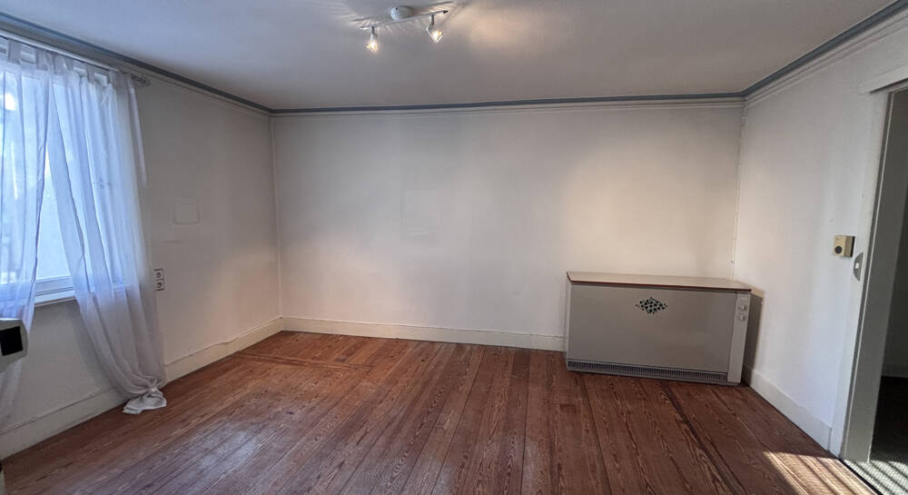 Einfamilienhaus Reutlingen Innenstadt - 6 Zimmer, 154 m&sup2;, 260.000&euro; | Angebot:25986179