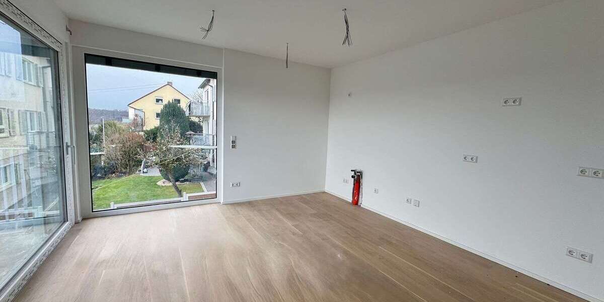 Etagenwohnung Esslingen am Neckar Oberesslingen - 3 Zimmer, 81 m&sup2;, 1.585&euro; | Angebot:26006409