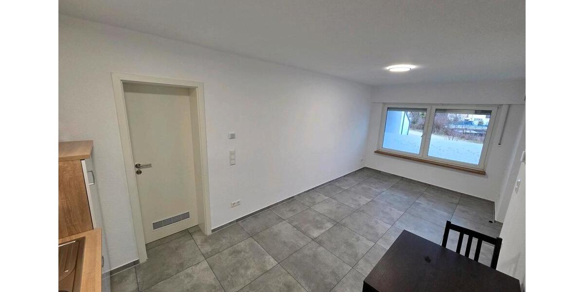 Erdgeschoßwohnung Weil Im Schönbuch - 1 Zimmer, 24 m&sup2;, 600&euro; | Angebot:25765778