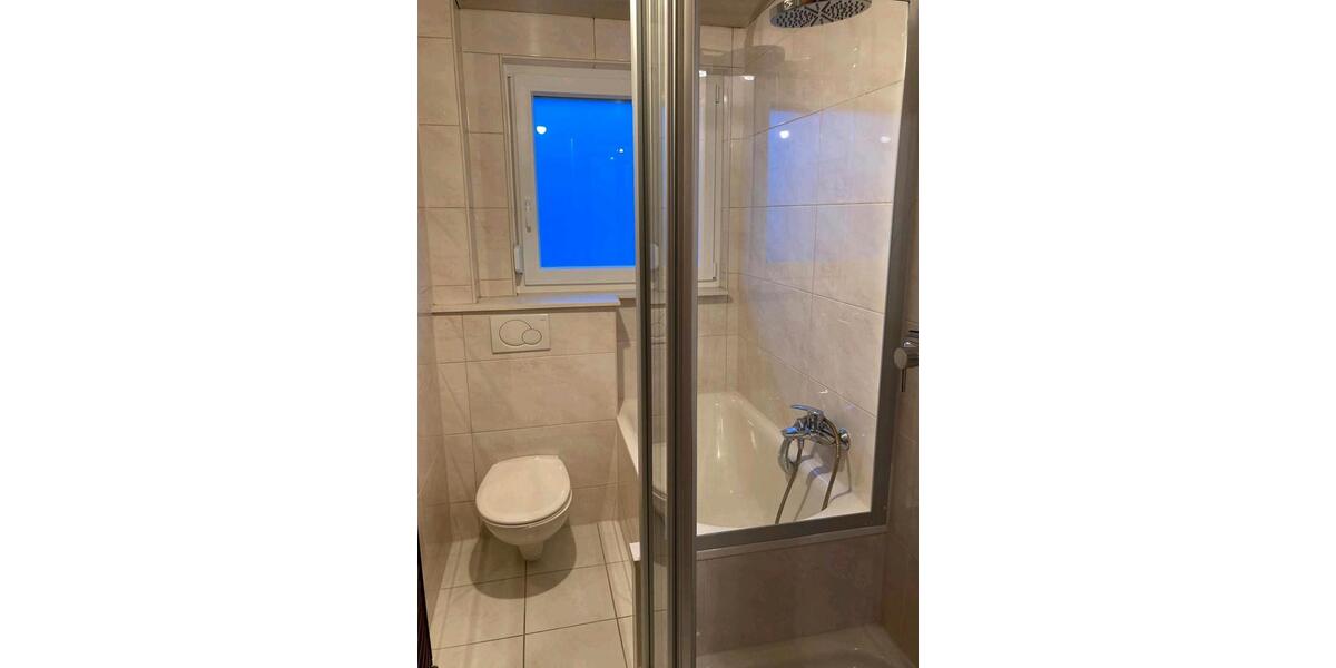 Etagenwohnung Herrenberg - 2.5 Zimmer, 75 m&sup2;, 1.100&euro; | Angebot:25639869