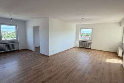 Wohnung Hechingen - 3 Zimmer, 82 m&sup2;, 660&euro; | Angebot:27500119