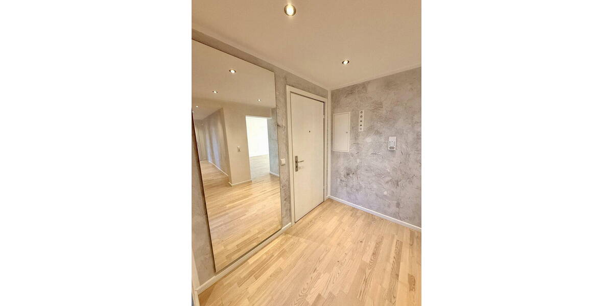 Etagenwohnung Gomaringen - 3 Zimmer, 75 m&sup2;, 279.000&euro; | Angebot:25780509