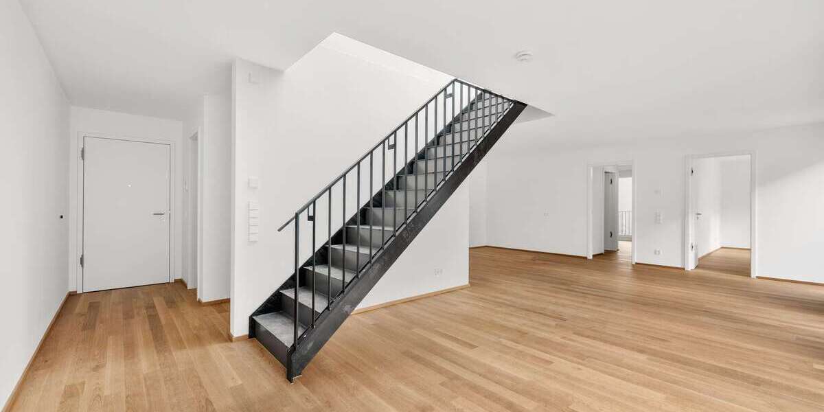 Etagenwohnung Reutlingen - 3 Zimmer, 129 m&sup2;, 945.000&euro; | Angebot:26082713