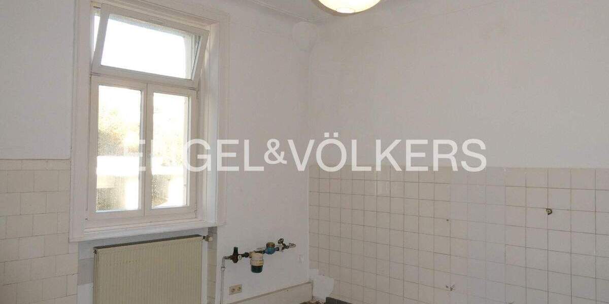 Etagenwohnung Tübingen Innenstadt - 8 Zimmer, 236 m&sup2;, 980.000&euro; | Angebot:25734650