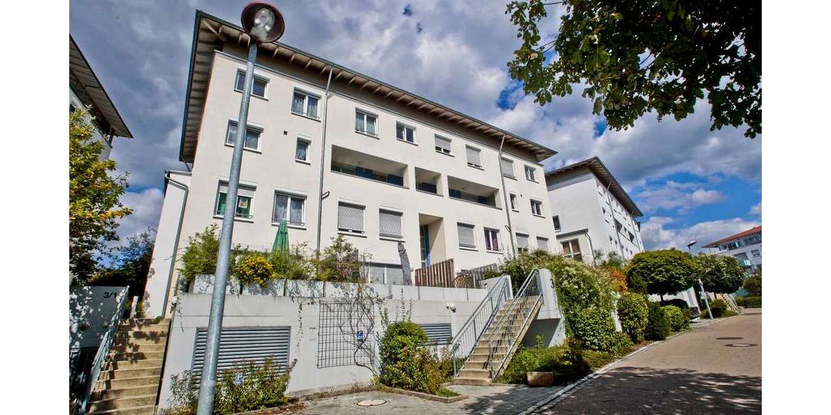 Etagenwohnung Plochingen Lettenäcker - 4.5 Zimmer, 124 m&sup2;, 1.312&euro; | Angebot:25627948