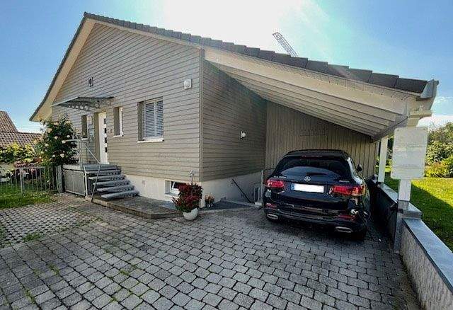 Einfamilienhaus Herrenberg Kayh - 6 Zimmer, 234 m&sup2;, 686.000&euro; | Angebot:25822600