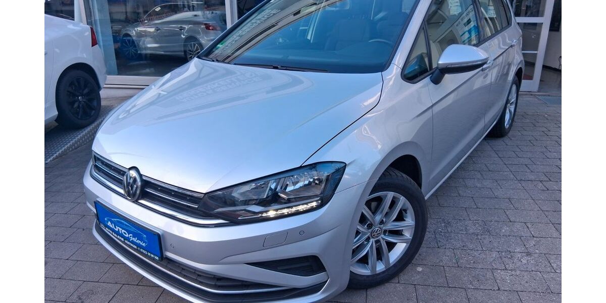 VW Golf Sportsvan 22.000 km 15.900 &euro; Nürtingen bei Stuttgart 72622