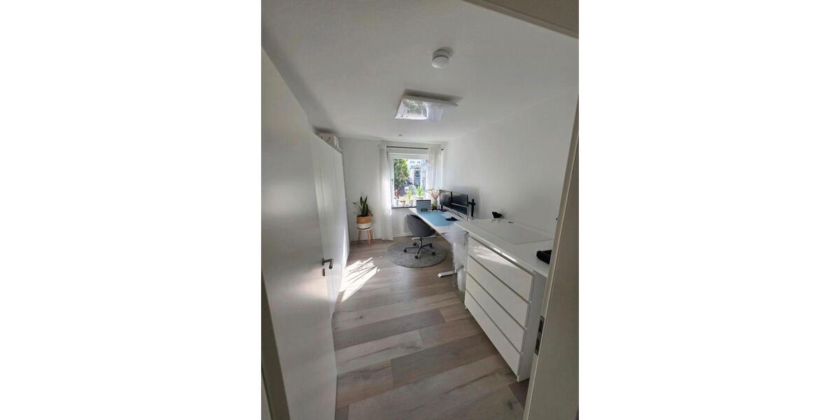 Etagenwohnung Kirchheim unter Teck - 8 Zimmer, 210 m&sup2;, 850.000&euro; | Angebot:25623409