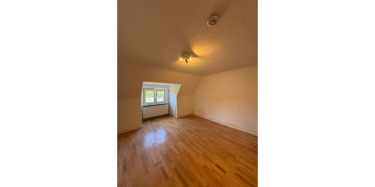 Etagenwohnung Pliezhausen - 3.5 Zimmer, 83 m&sup2;, 315.000&euro; | Angebot:25843728