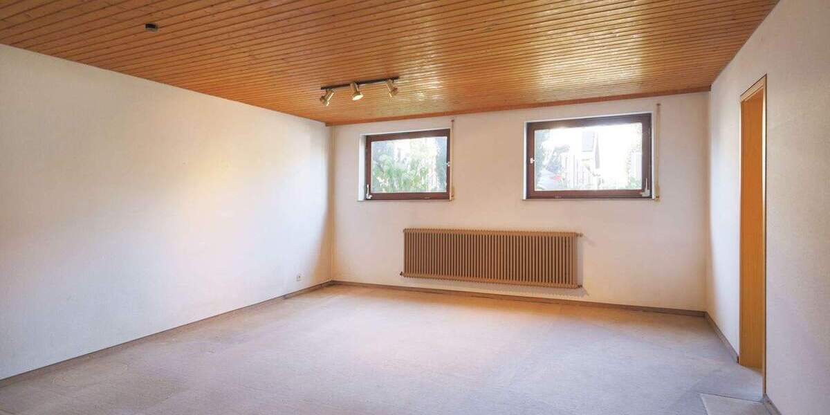Doppelhaushälfte Nufringen - 7 Zimmer, 252 m&sup2;, 699.000&euro; | Angebot:25878731