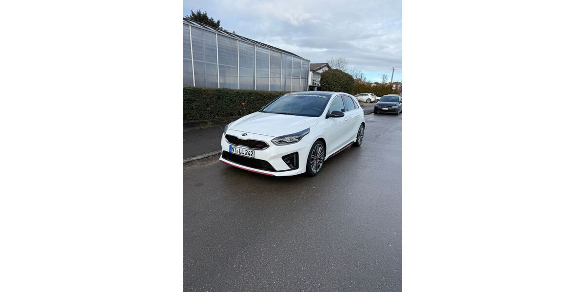 Kia pro ceed / ProCeed 96.000 km 16.000 &euro; Filderstadt 70794