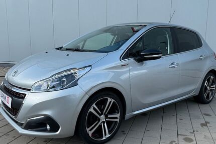 Peugeot 208 74.000 km 9.990 &euro; Ofterdingen 72131