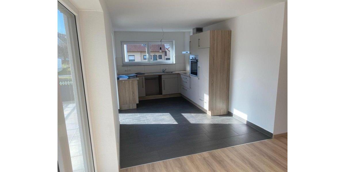 Etagenwohnung Reutlingen Sondelfingen - 4 Zimmer, 110 m&sup2;, 1.450&euro; | Angebot:26364863