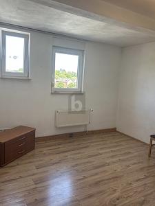 MODERNISIERT, ZENTRAL UND NACHHALTIG - Wohn- & Geschäftshaus Reutlingen Reutlingen (Kernstadt) | Angebot:26694185