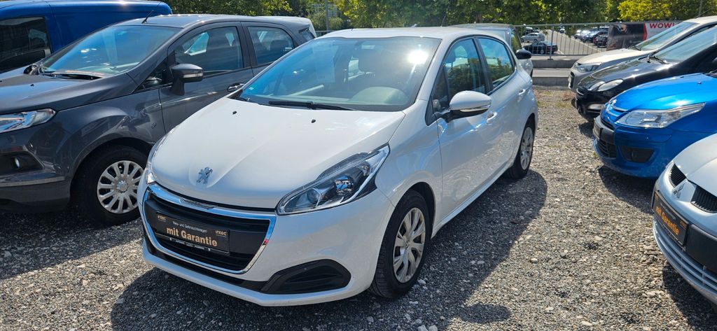 Peugeot 208 116.000 km 5.790 &euro; Reutlingen 72766