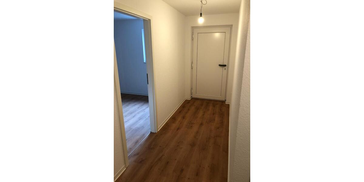 Etagenwohnung Reutlingen Altenburg - 2.5 Zimmer, 60 m&sup2;, 765&euro; | Angebot:26448414