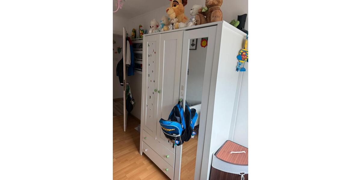 Etagenwohnung Herrenberg - 4 Zimmer, 65 m&sup2;, 1.500&euro; | Angebot:25841316