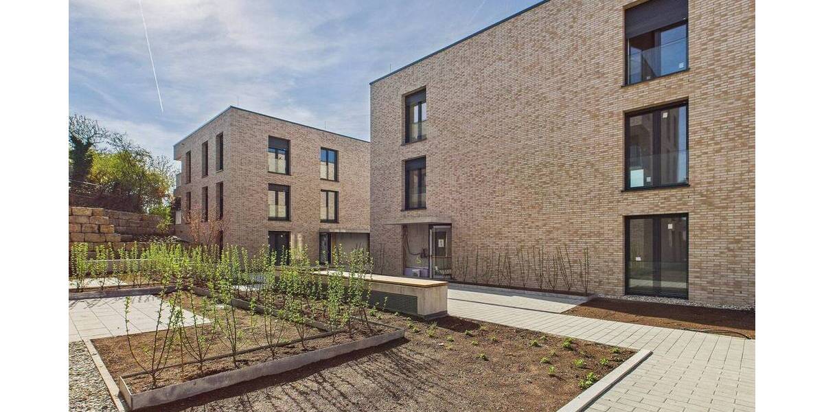 Etagenwohnung Sindelfingen Ost - 2 Zimmer, 73 m&sup2;, 1.360&euro; | Angebot:25669825