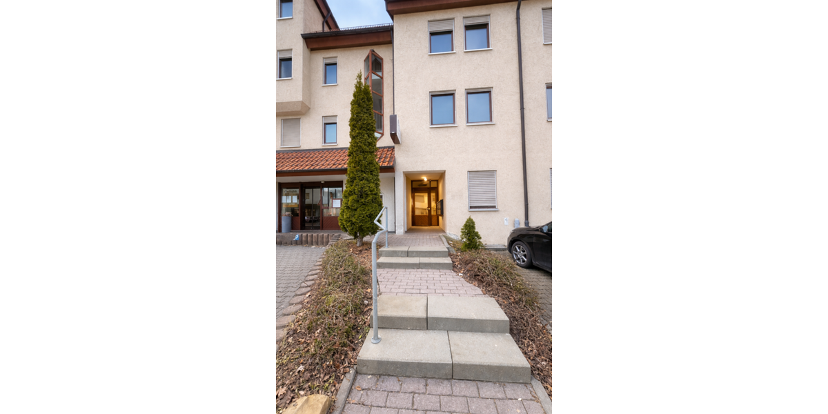 Etagenwohnung Dettingen an der Erms - 3 Zimmer, 70 m&sup2;, 210.000&euro; | Angebot:27088155