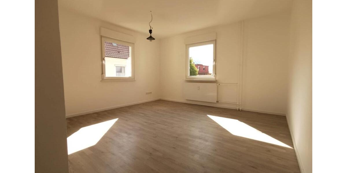 Mehrfamilienhaus, Wohnhaus Reutlingen Orschel-Hagen - 10 Zimmer, 181 m&sup2;, 749.000&euro; | Angebot:26713888