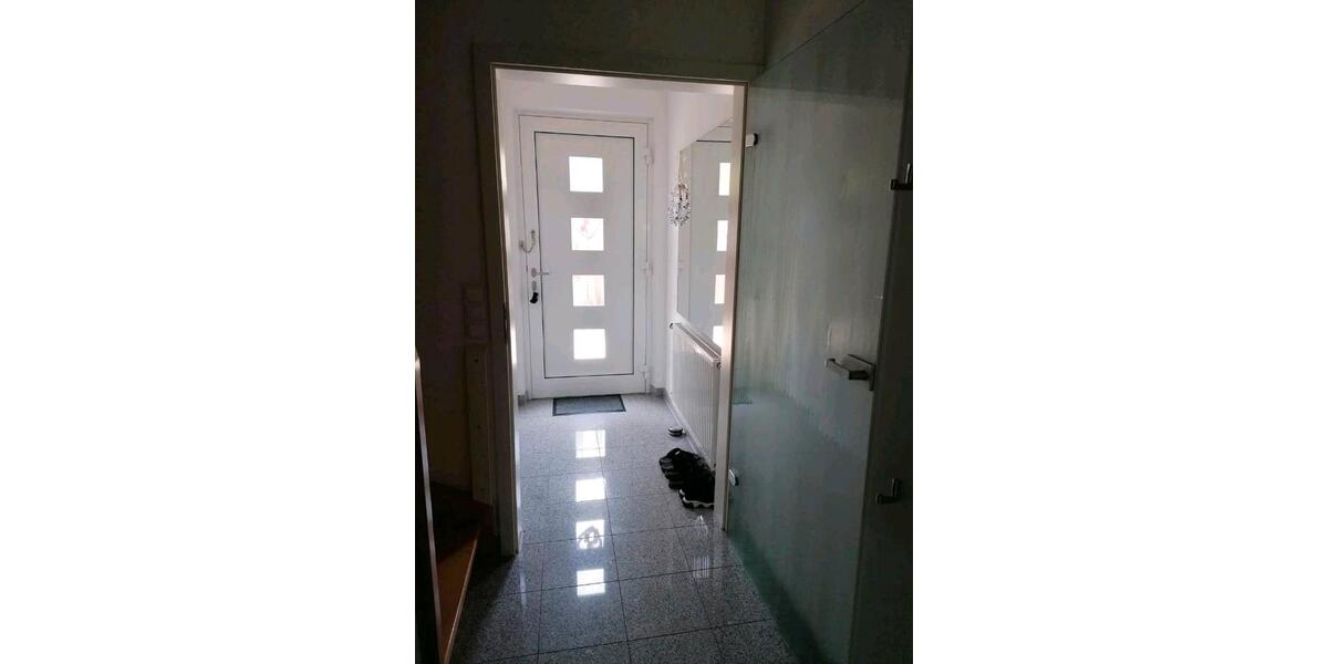 Reihenhaus Nürtingen - 4 Zimmer, 130 m&sup2;, 750.000&euro; | Angebot:24746295