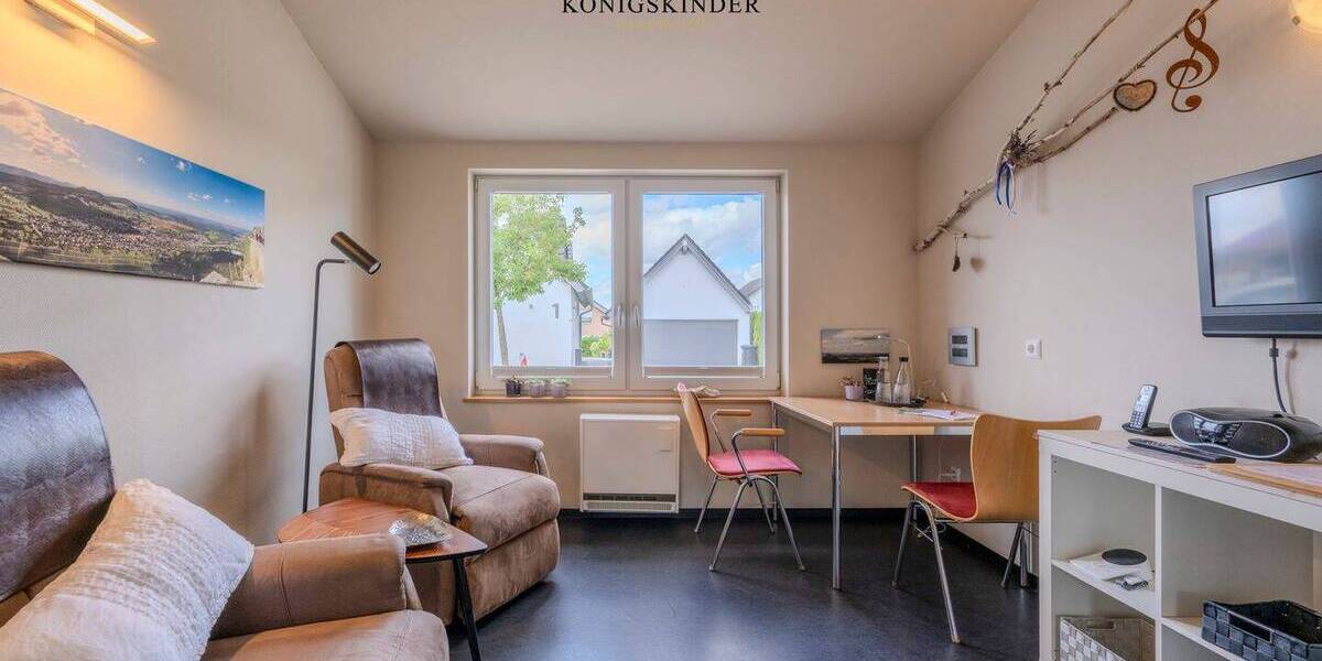 Mehrfamilienhaus, Wohnhaus Bad Urach - Hengen Hengen - 8 Zimmer, 123 m&sup2;, 550.000&euro; | Angebot:25732934