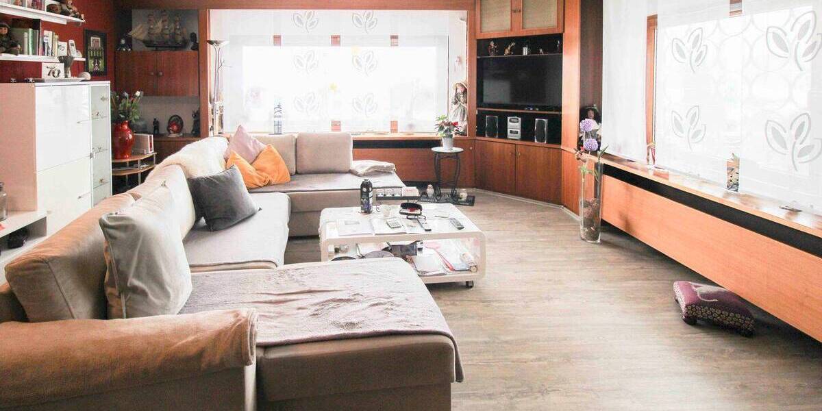 Einfamilienhaus Bad Urach Sirchingen - 4 Zimmer, 104 m&sup2;, 295.000&euro; | Angebot:26037310