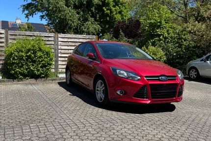 Ford Focus 102.000 km 7.050 &euro; Reutlingen 72766