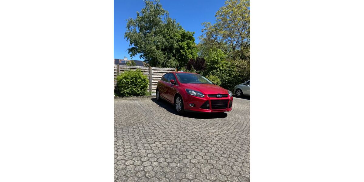 Ford Focus 102.000 km 7.050 &euro; Reutlingen 72766