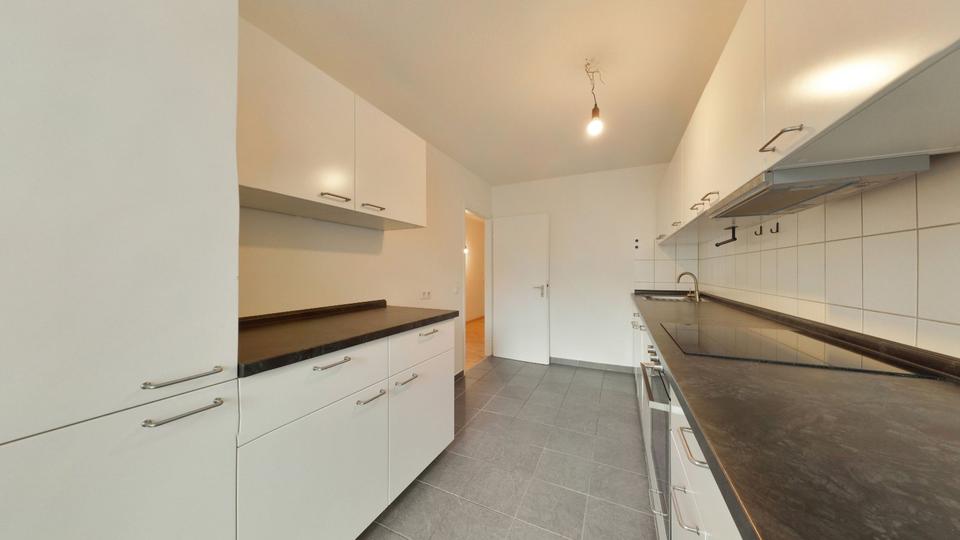 Etagenwohnung Reutlingen Orschel-Hagen - 3 Zimmer, 101 m&sup2;, 1.400&euro; | Angebot:26613956