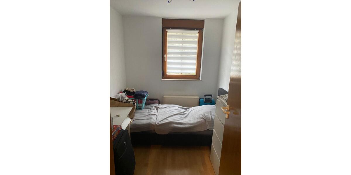 Etagenwohnung Neckartailfingen - 4 Zimmer, 70 m&sup2;, 770&euro; | Angebot:25815178