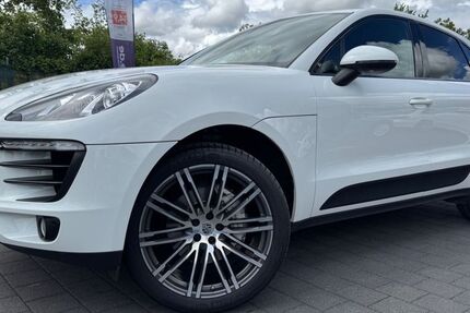 Porsche Macan 55.800 km 39.999 &euro; Tübingen 72072