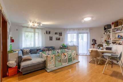 Wohnung Kirchheim unter Teck - 3 Zimmer, 74 m&sup2;, 249.000&euro; | Angebot:27704338