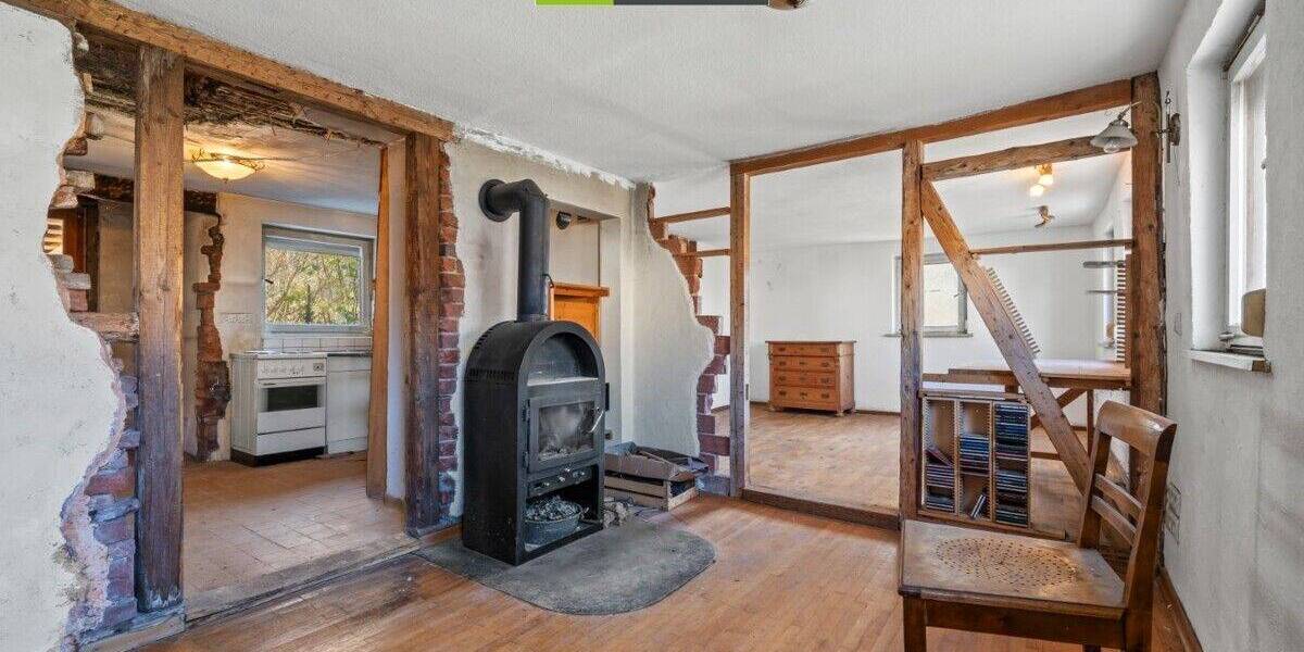 Doppelhaushälfte Gomadingen - 6 Zimmer, 127 m&sup2;, 110.000&euro; | Angebot:25693511