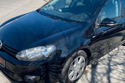 VW Golf 223.239 km 2.999 &euro; Reutlingen 72770