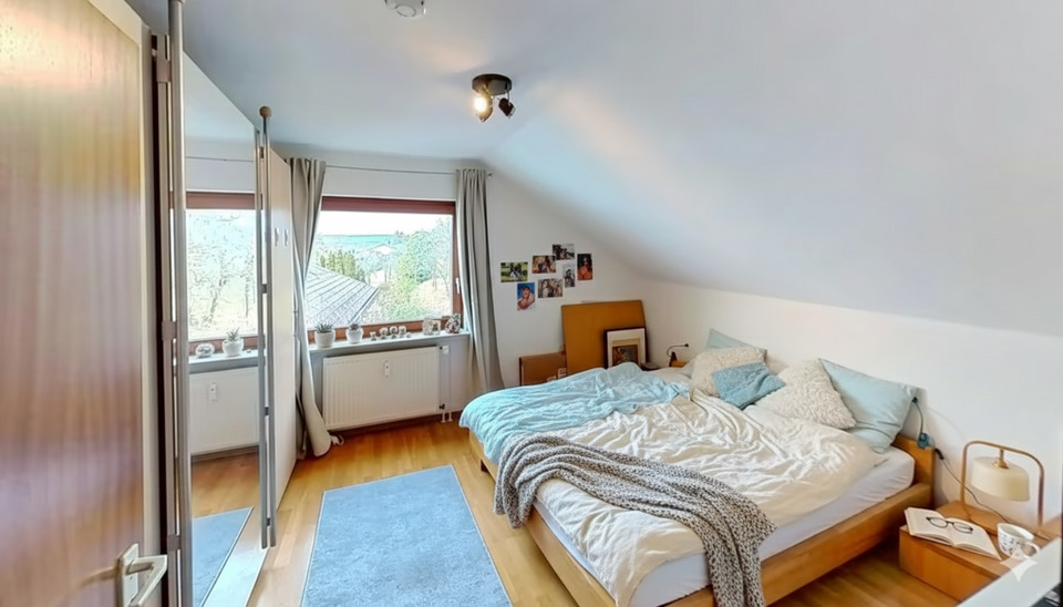 Dachgeschoßwohnung Großbettlingen - 2.5 Zimmer, 64 m&sup2;, 790&euro; | Angebot:26031776