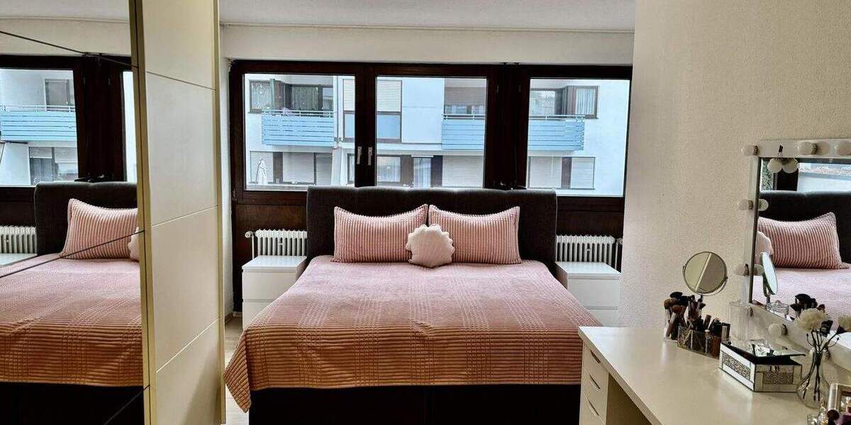 Etagenwohnung Böblingen - 3 Zimmer, 93 m&sup2;, 399.000&euro; | Angebot:25781220