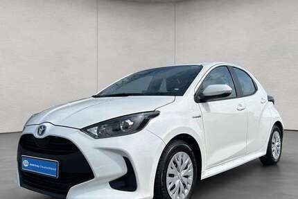 Toyota Yaris 28.445 km 16.480 &euro; Esslingen am Neckar 73730