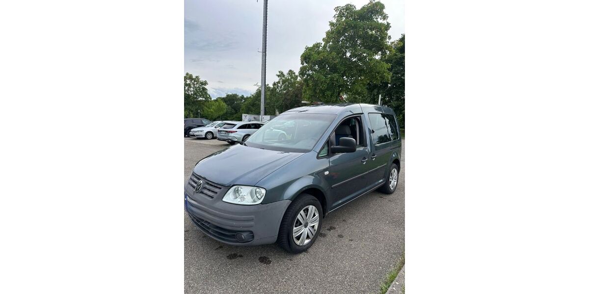 VW Caddy 311.121 km 3.799 &euro; Esslingen 73732